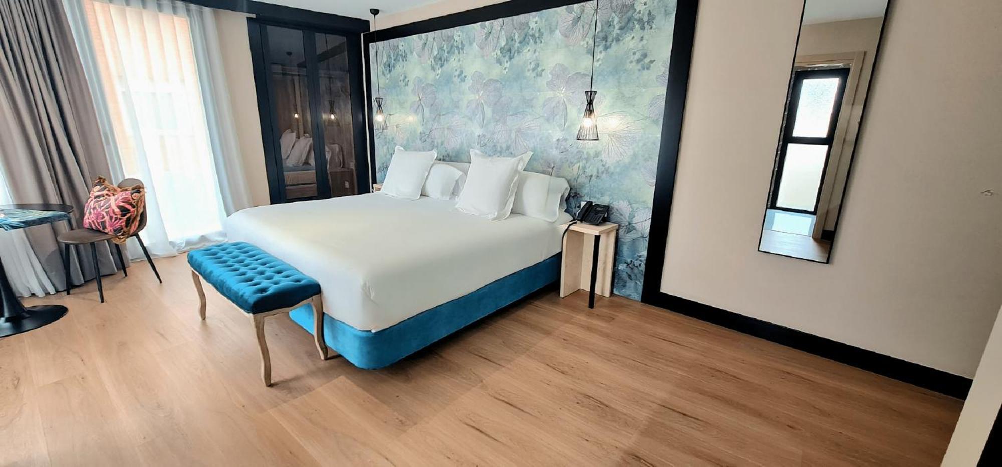 Hotel Suites Moma Centro Villanueva De La Serena Eksteriør bilde
