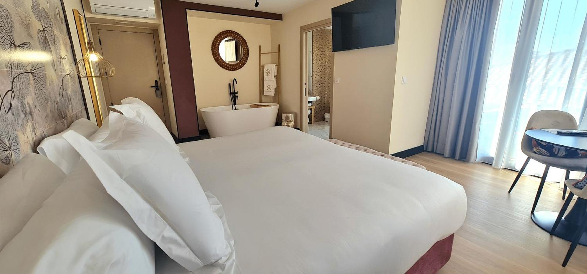 Hotel Suites Moma Centro Villanueva De La Serena Eksteriør bilde